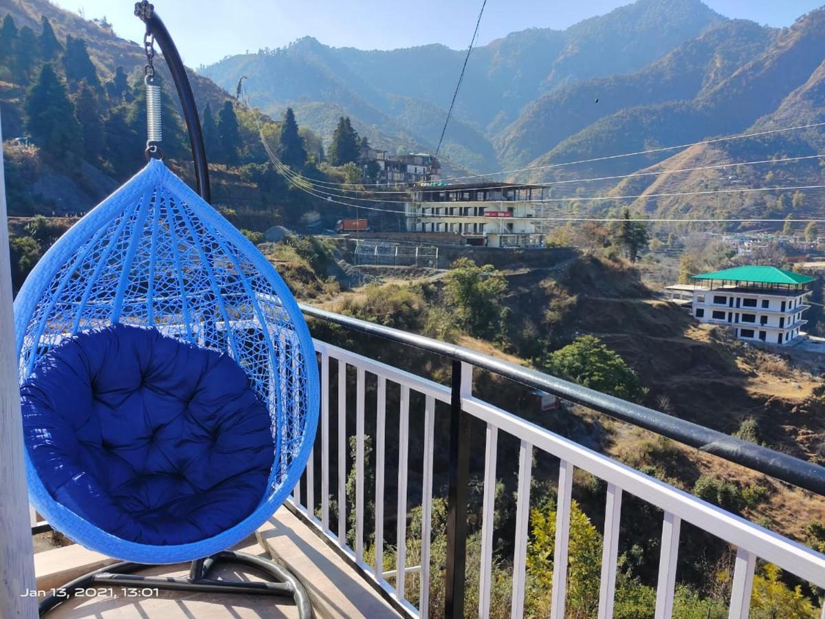 Icebergs Mussoorie - A Boutique Stay And 24 Hrs Roof Top Cafe Kültér fotó