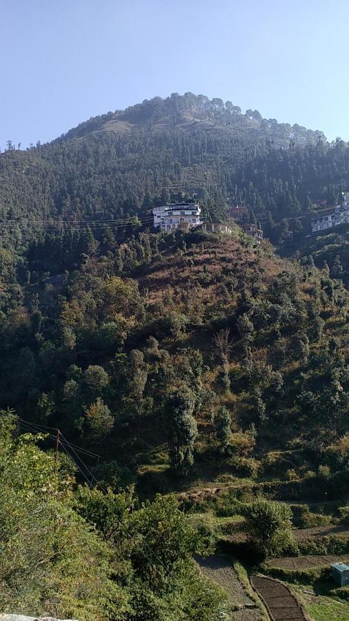 Icebergs Mussoorie - A Boutique Stay And 24 Hrs Roof Top Cafe Kültér fotó