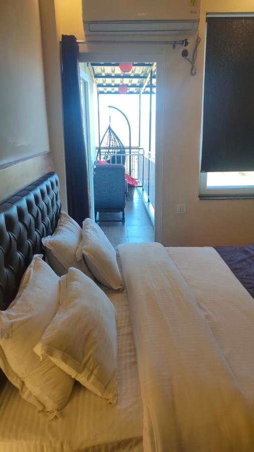 Icebergs Mussoorie - A Boutique Stay And 24 Hrs Roof Top Cafe Kültér fotó